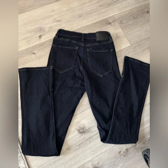 Express Women's Mid Rise Rinse Skyscraper Jeans 4L - Picture 9 of 10